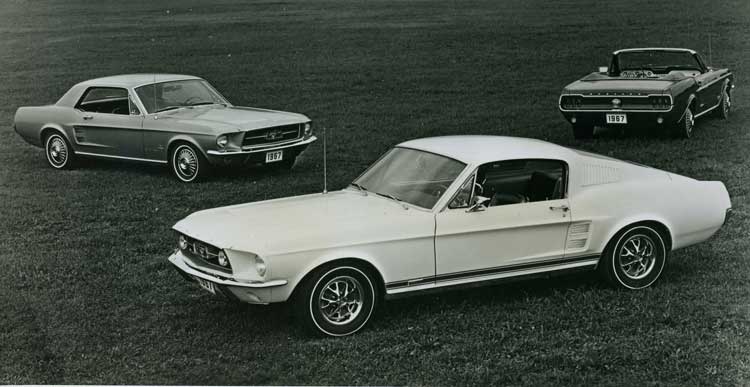 pictures of 67 mustang