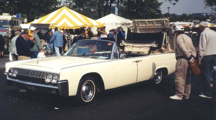 1962 Lincoln Continental Convertible. Lincoln Continental