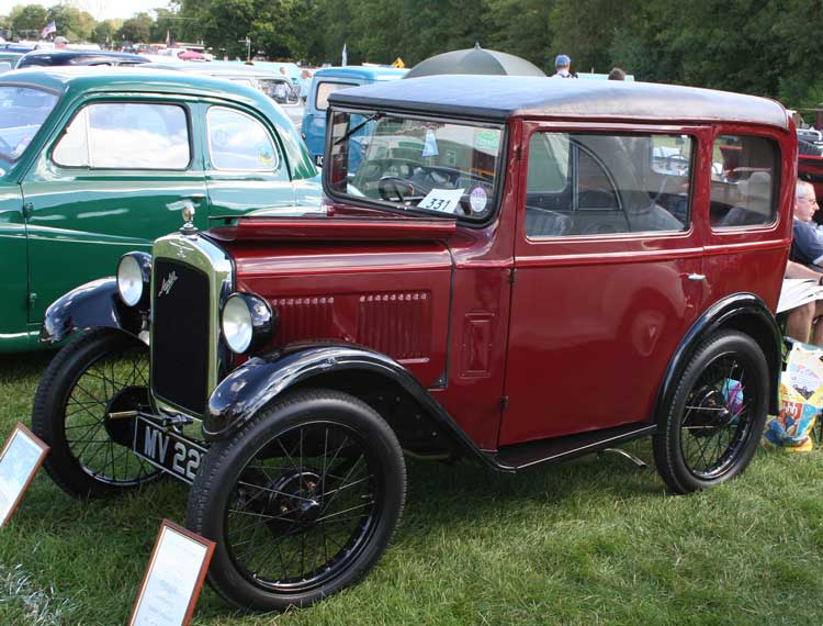  event without vintage cars and Hanbury had plenty from Austin Seven to 